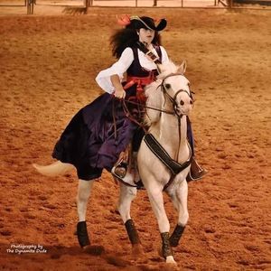 Meet your Posher, Carol